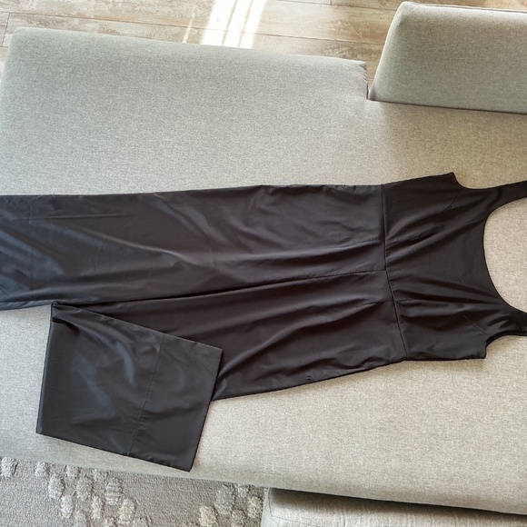 *Price Drop* NWOT ADAY midnight black stretch satin long haul jumpsuit - size M - Picture 4 of 7